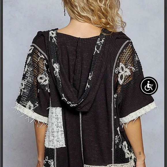 POL Black Patchwork Top with Crochet design - Picture 4 of 5